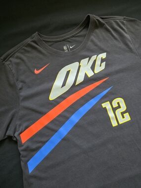 Nike NBA OKC Thunder Steven Adams #12 Short Sleeve T-Shirt